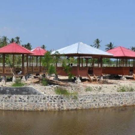Negeri Baru Hotel & Resort Kalianda Buitenkant foto